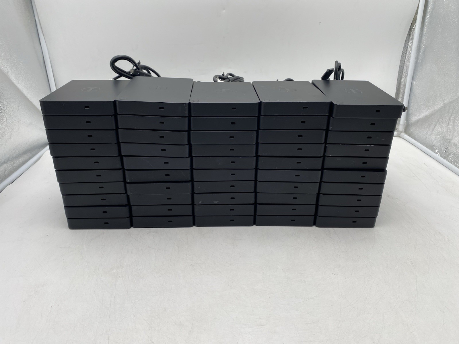 Lot of 50 Dell WD15 K17A USB-C Docking Station No Power Supply
