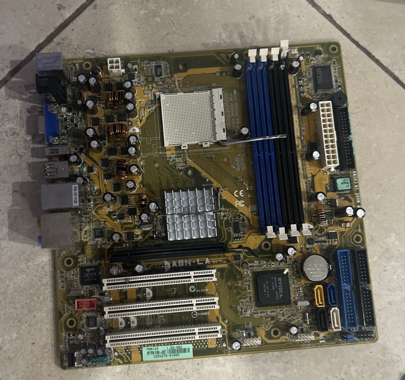 HP 5188-4327 MOTHERBOARD
