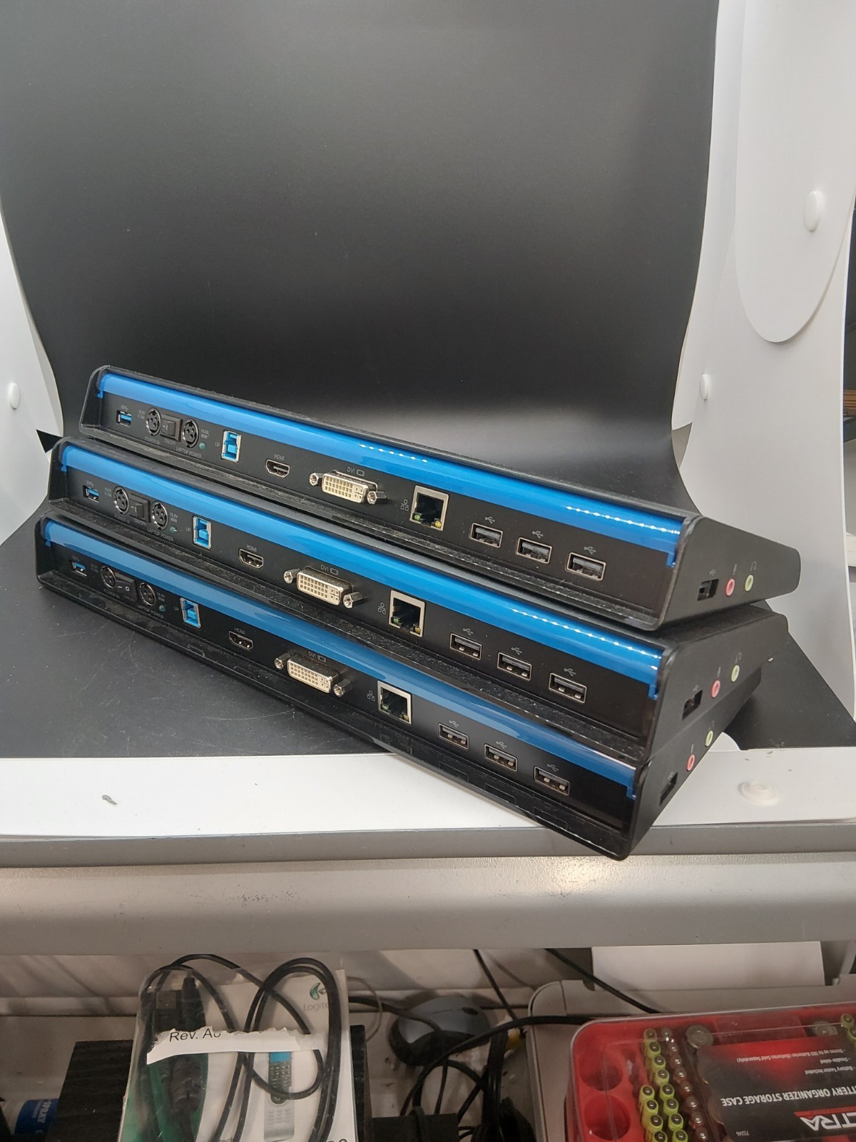 Lot of 3 Targus Model ACP70USZ DisplayLink Dock Docking Station NO CORDS