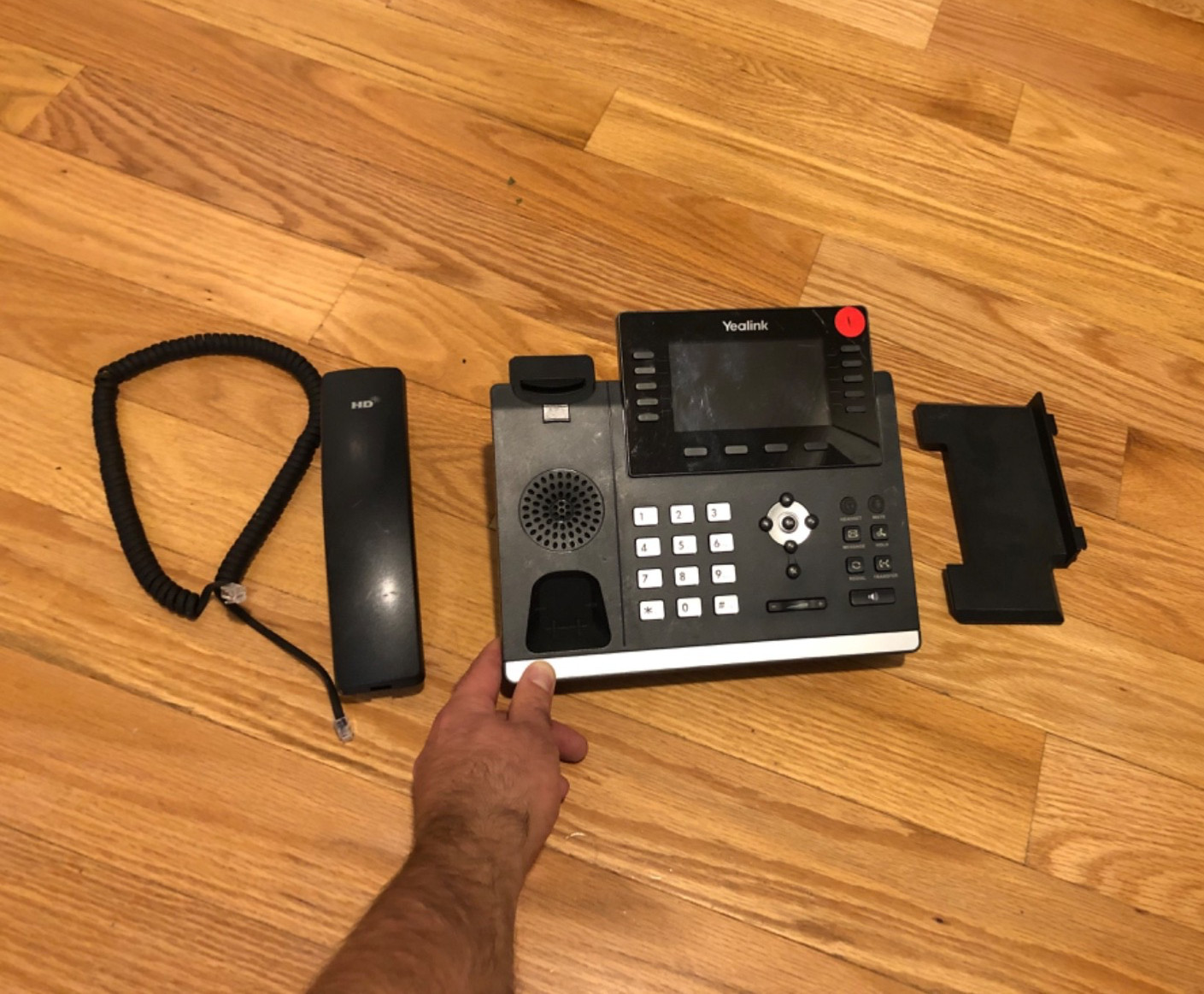 Yealink 4.3" LCD Gigabit IP Business Phone - MODERATE WEAR WORKS READ DESCIRP