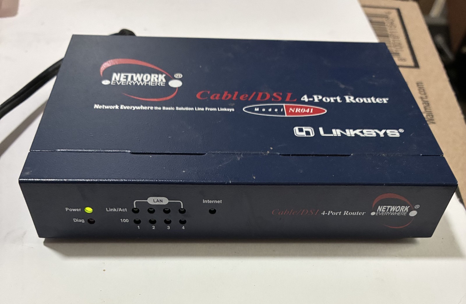 Linksys Network Everywhere NR041 Cable/DSL 4-Port Router - Tested Working, Reset