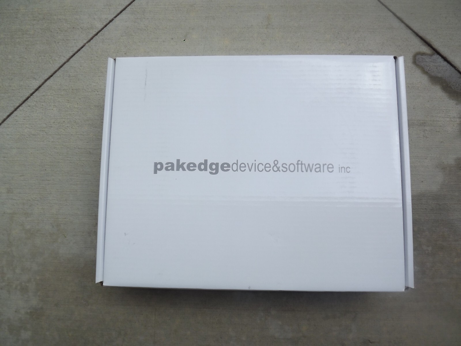 PAKEDGE DEVICE SOFTWARE APPLIANCE NK1-CP1 NK-1 CP1 WIRELESS CONTROLLER W BAK PAK
