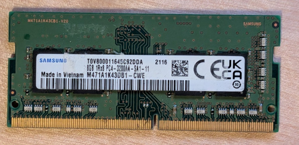 Samsung 8GB DDR4 SO-DIMM PC4-3200AA Non-ECC Laptop RAM M471A1K43DB1-CWE