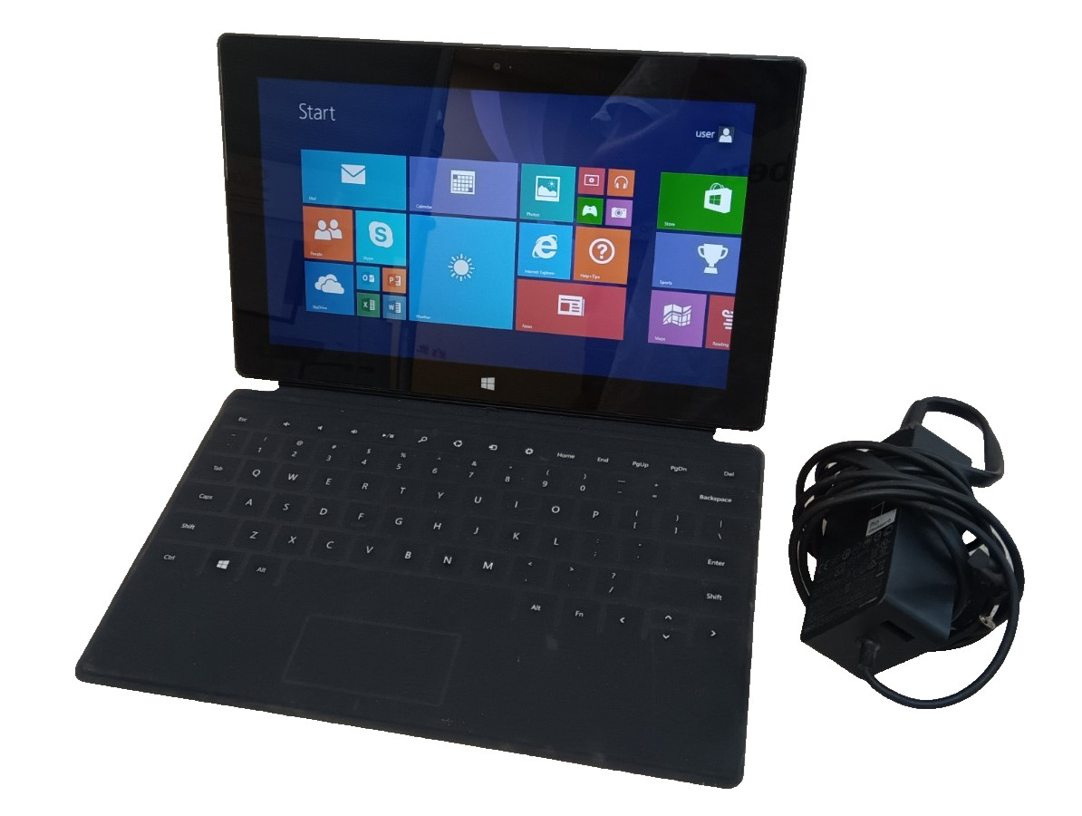 Microsoft Surface 1516 10.6" Nvidia Tegra 3 1.30GHz 2GB RAM 64GB SSD Win RT 8.1