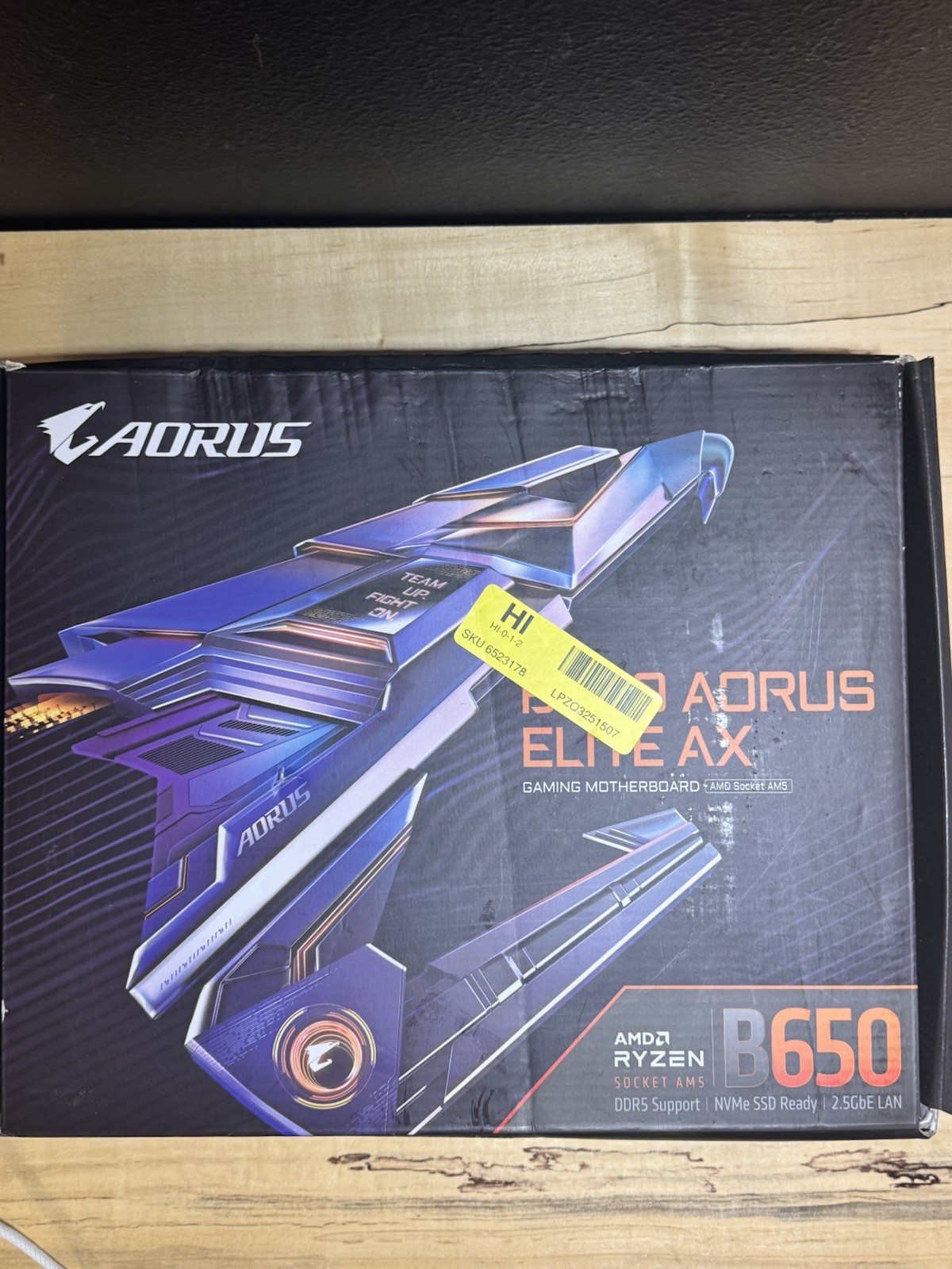 GIGABYTE B650 AORUS ELITE AX AM5 ATX AMD Motherboard