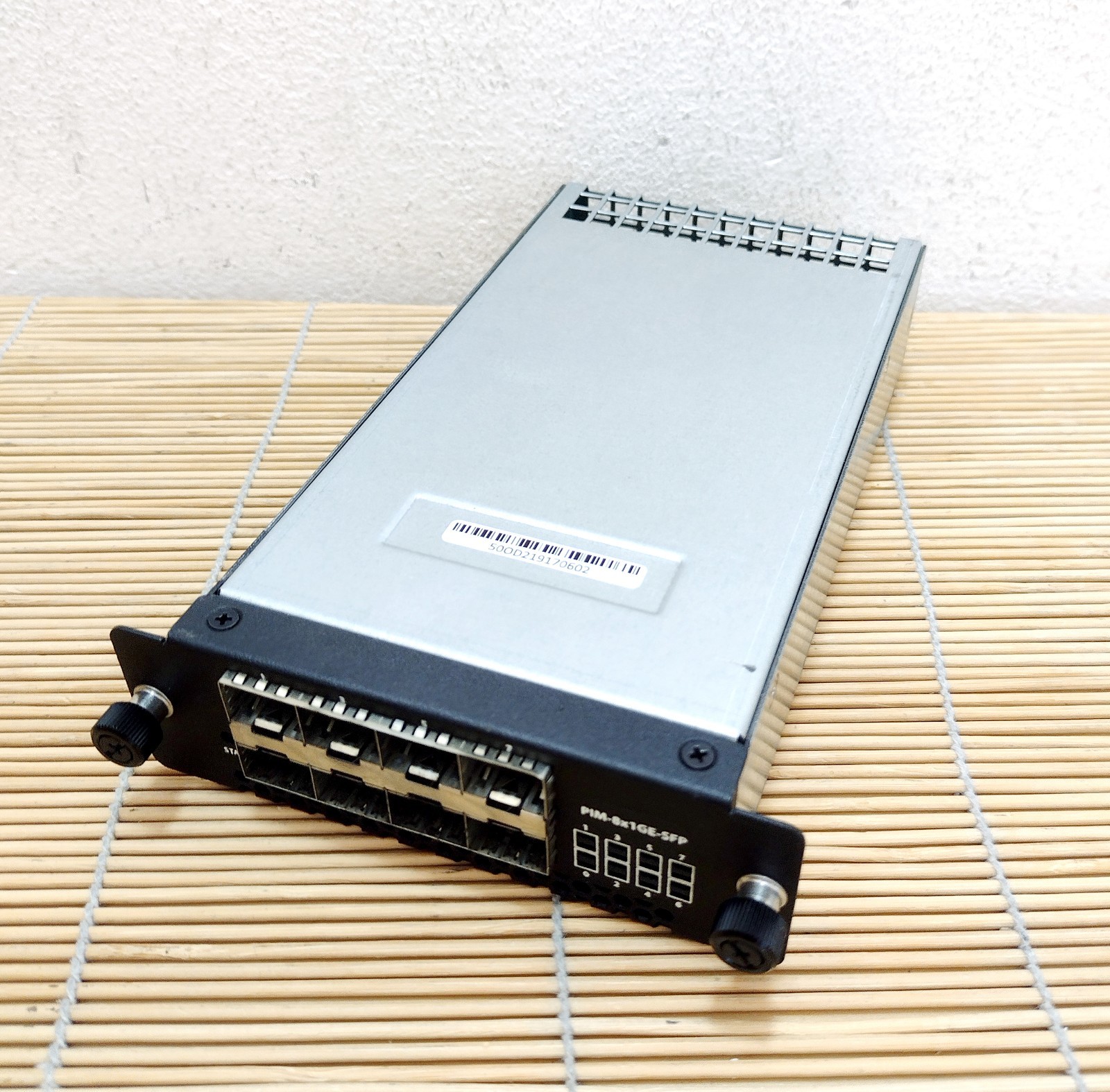 Cisco PIM-8X1GE-SFP VEDGE-2000 8x 1GE SFP PIM for VEDGE-2000-AC-K9