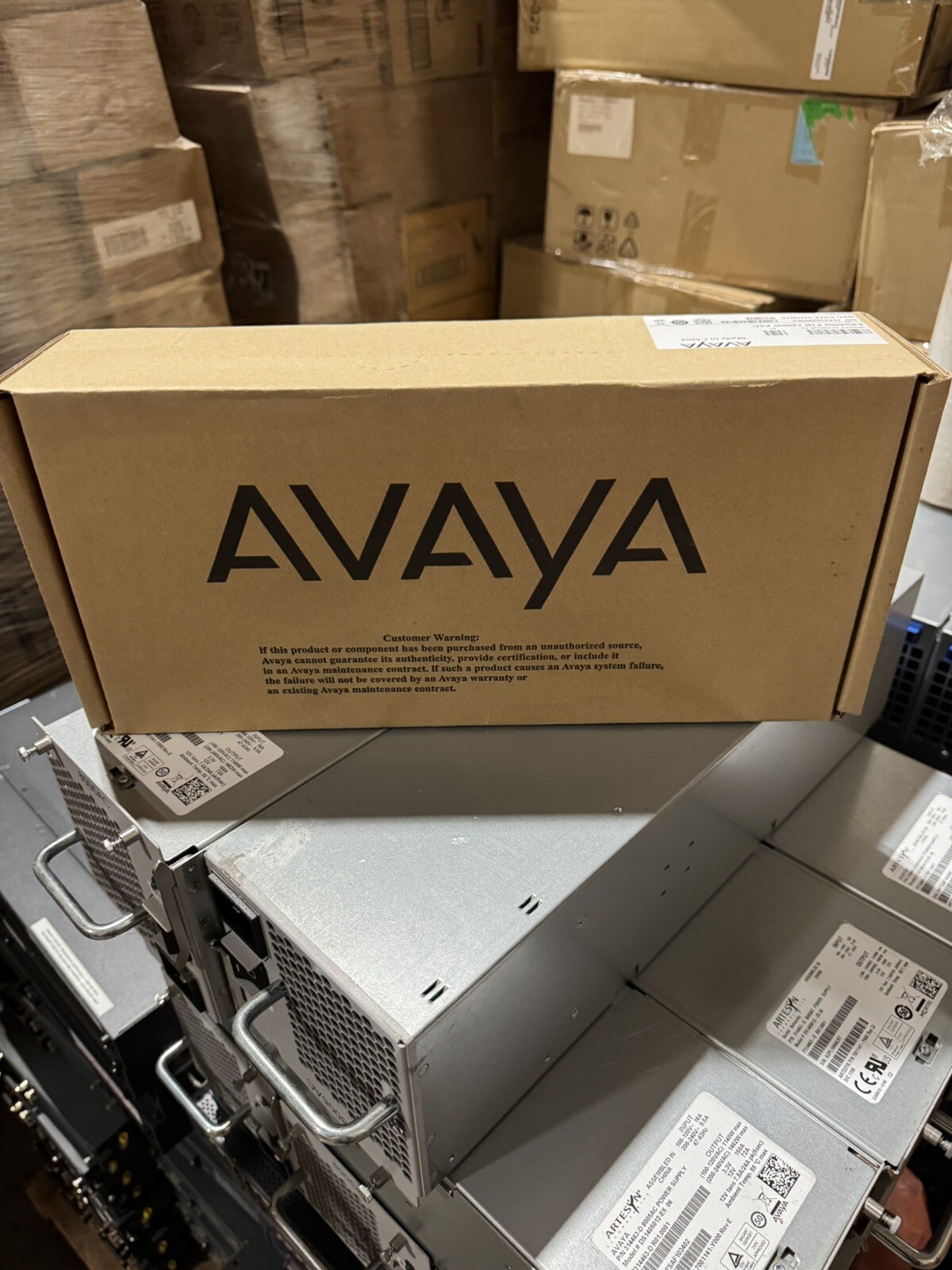 AL1905A3F-E6 Avaya 1400-Watts Proprietary Power Supply ERS5900 F2B 1400W PSU