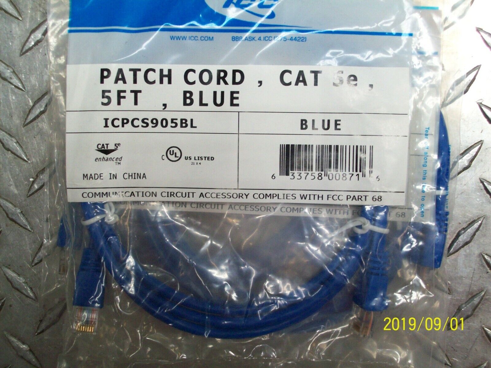 ICC ICPCSJ05BL ( 3 Pack ) PATCH CORD, CAT 5e, MOLDED BOOT, 5' BLUE