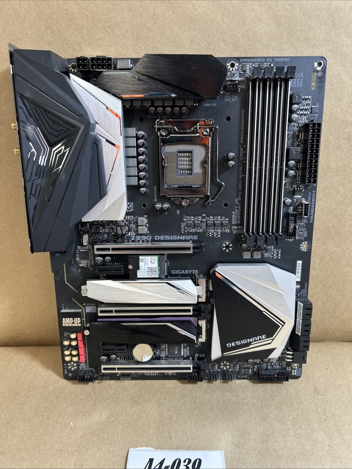 GIGABYTE Z390 DESIGNARE LGA1151 ATX Motherboard Intel Z390 TB3 WiFi BIOS Tested