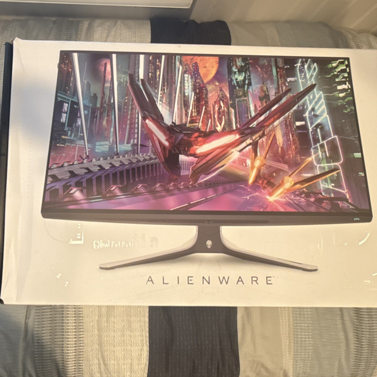 Alienware AW2723DF 27in Fast IPS QHD 280Hz 1ms G-SYNC Compatible HDR600