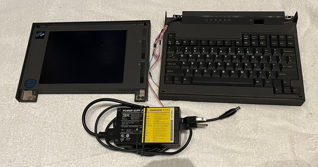 IBM PS/note Laptop Notebook Model 2141-W82 Series 182 Vintage 1992 for Parts