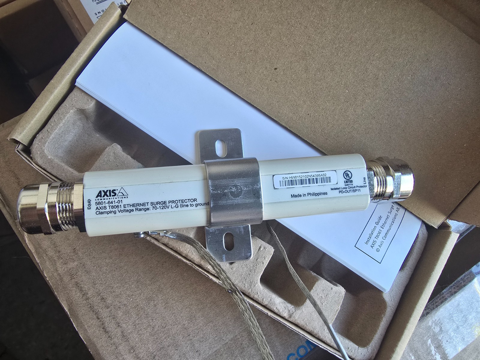 New, Lot of 6, Axis T8061 outdoor Ethernet Surge Protector