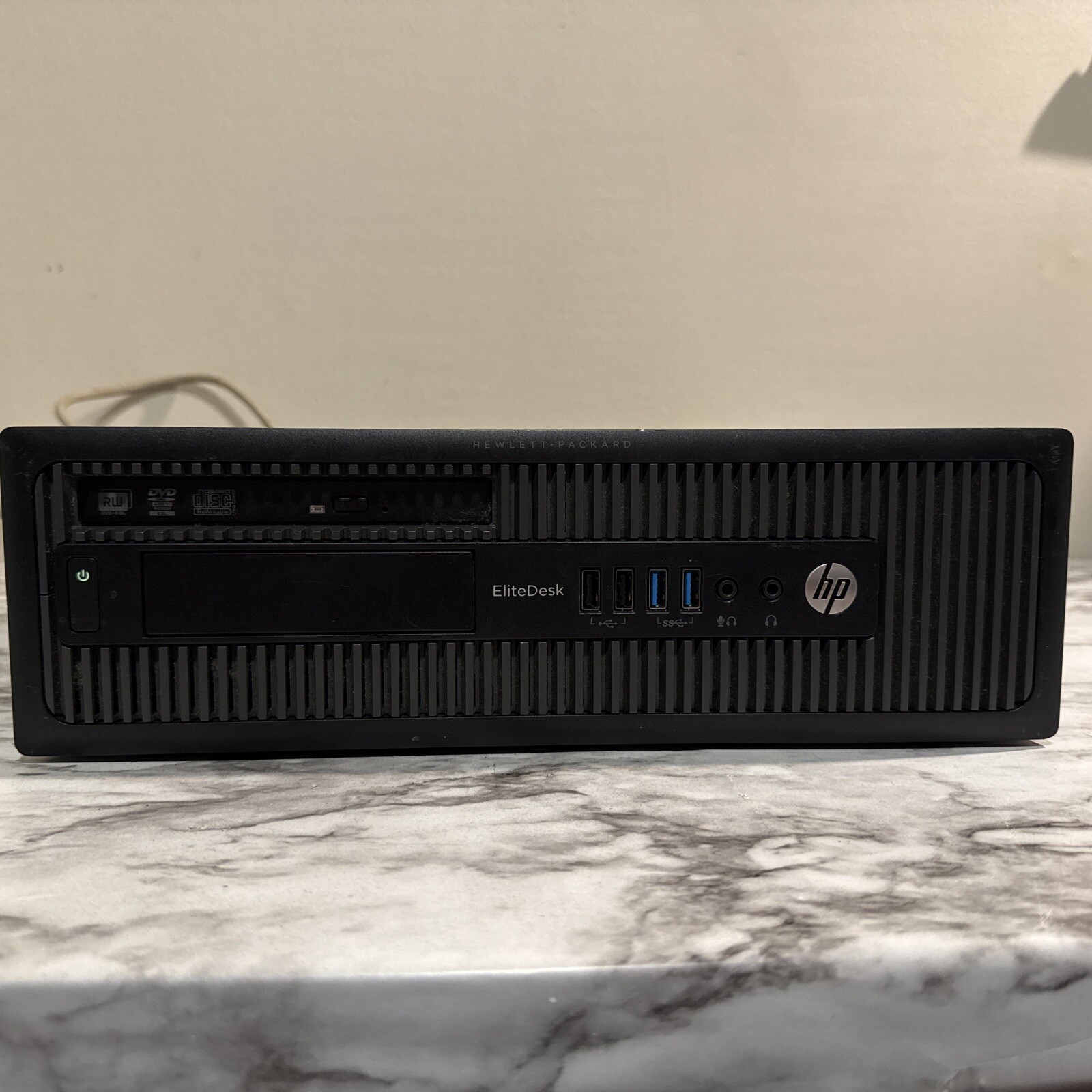 HP Compaq 8200 Elite (250GB HDD, Intel Core i5-2400, 3.10GHz, 4GB) SFF Desktop -