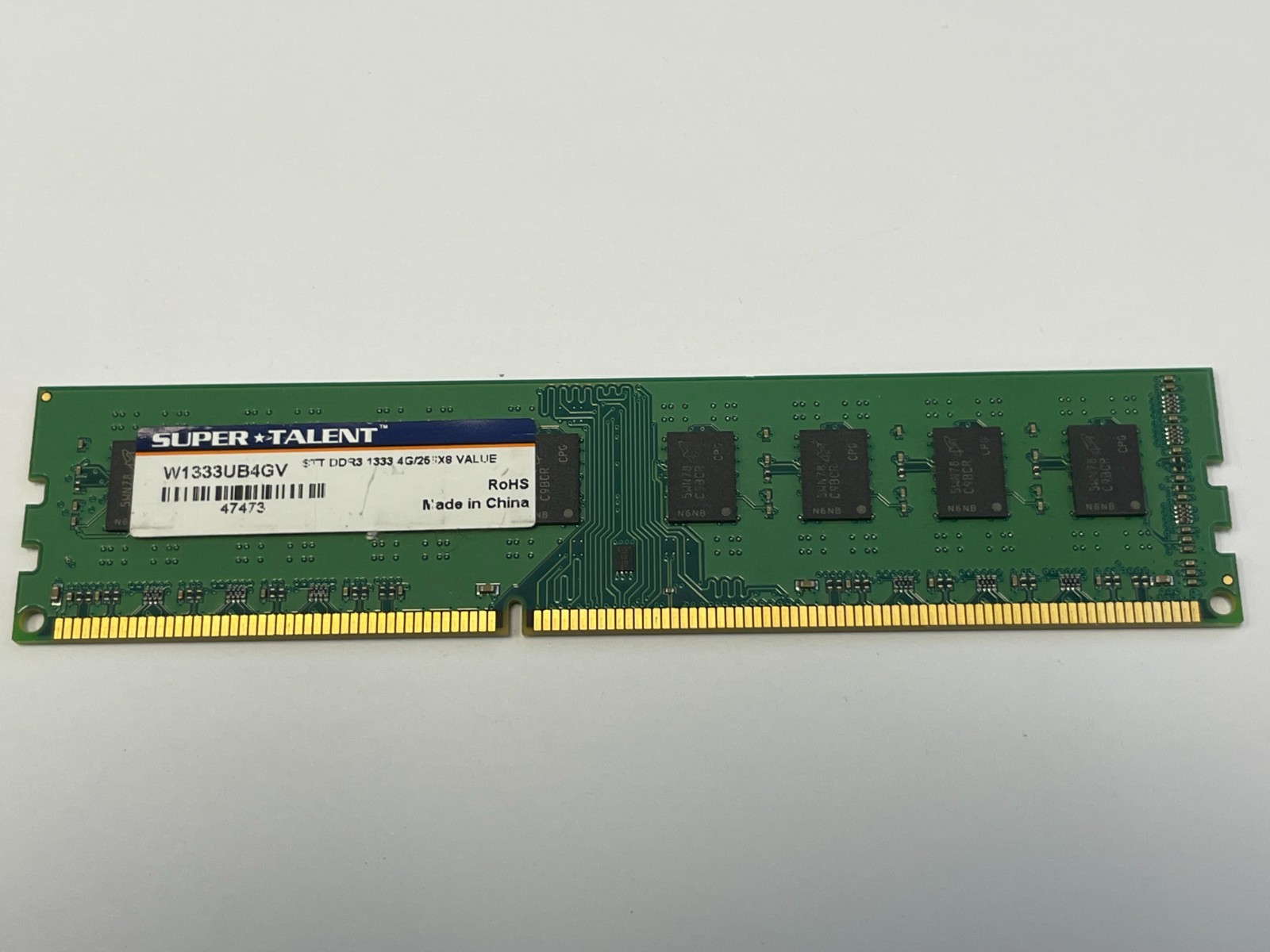 Super Talent 4GB (1-Sitck) PC3-10600 DDR3 1333 Desktop PC Memory W1333UB4GV