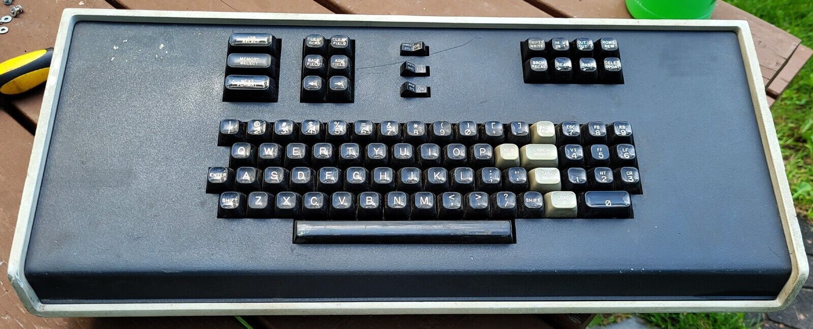 Vintage Rare Keytronic Computer Keyboard from 1976 - Sycor inc Board