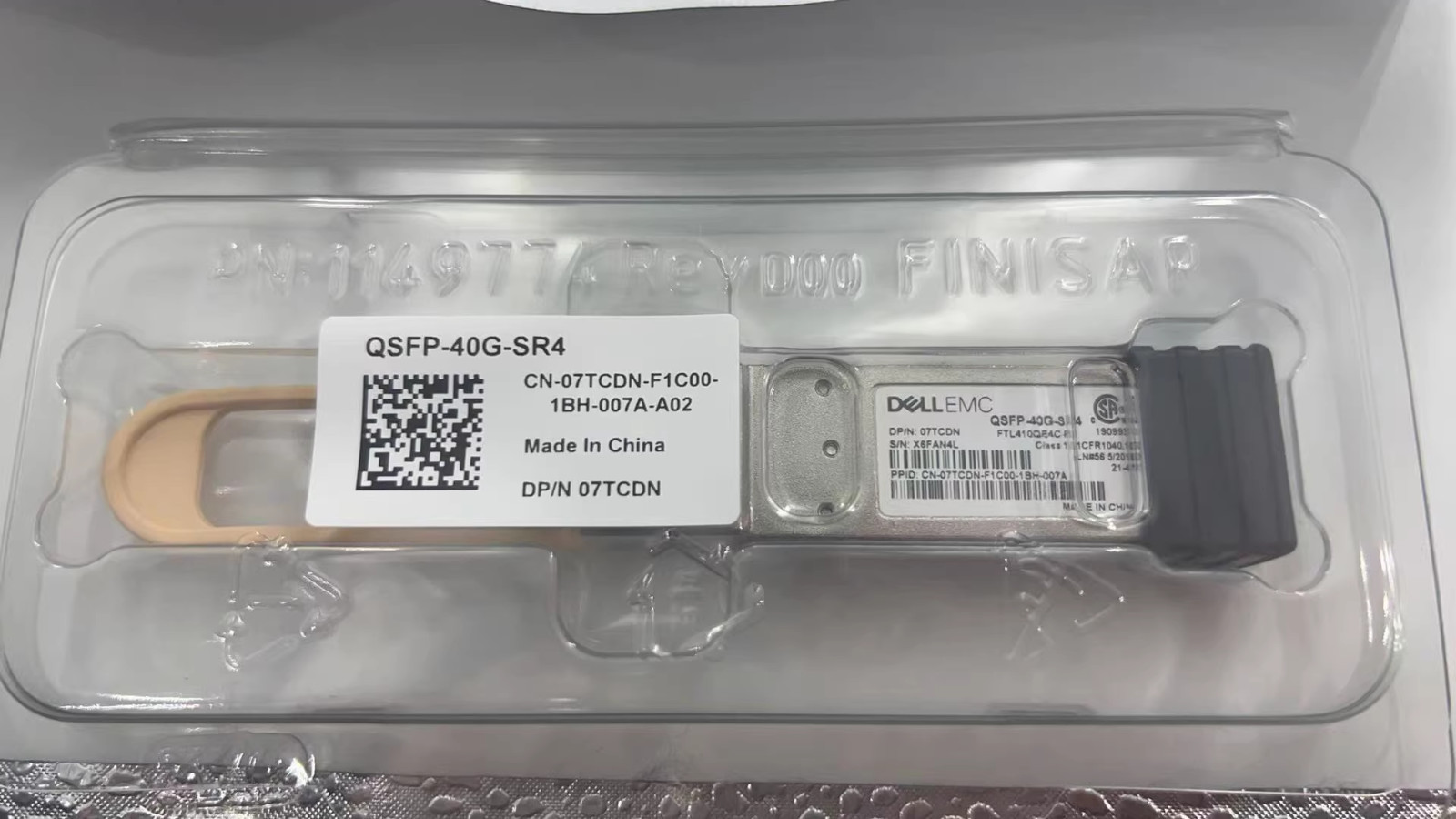 DELL EMC 7TCDN QSFP-40G-SR4 FTL410QE4C-FC QSFP+ 07TCDN TRANSCEIVER MODULE 1PCS