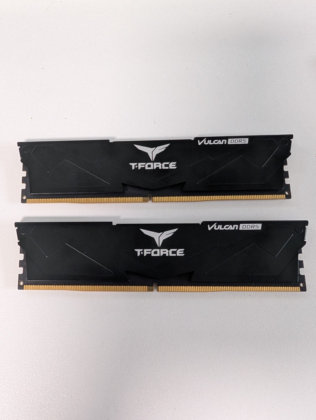 TeamGroup T-Force Vulcan 32GB 2x16GB DDR5 5200 CL40 XMP 3.0 Black