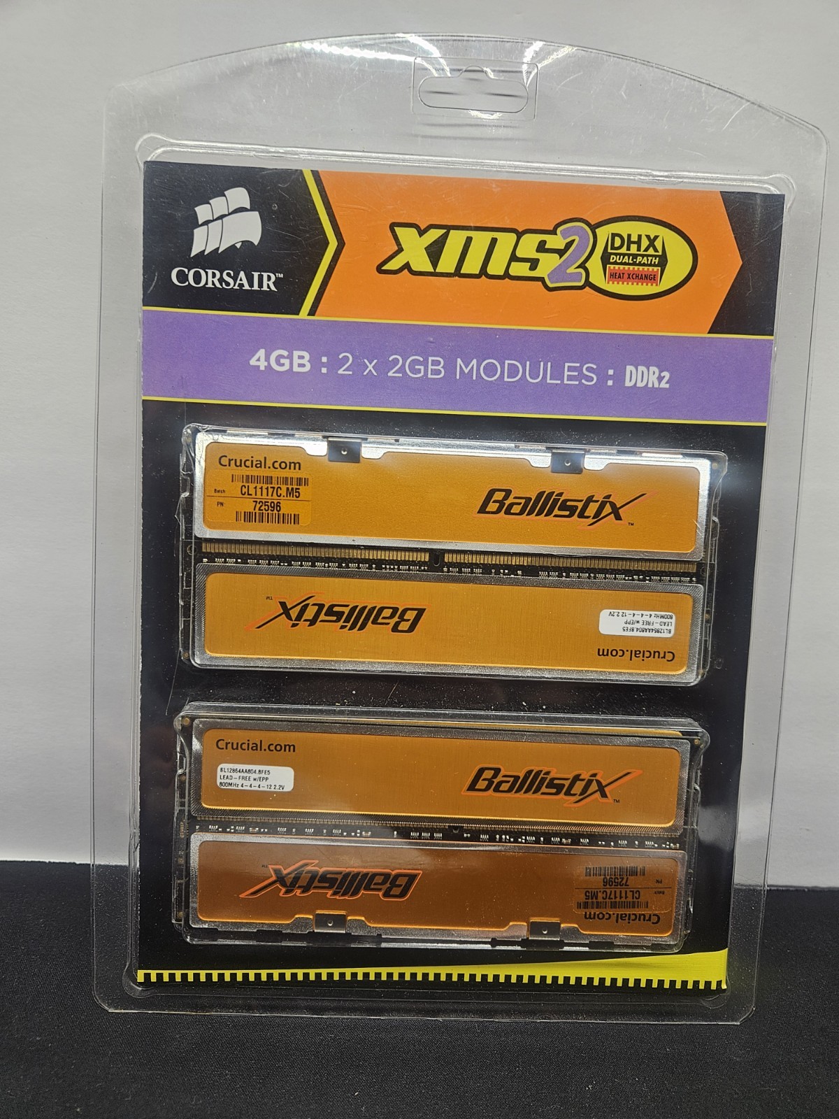 NEW Corsair 4GB (2x2GB) DDR2   Desktop RAM - CL1117c.m5 -72596 New Sealed