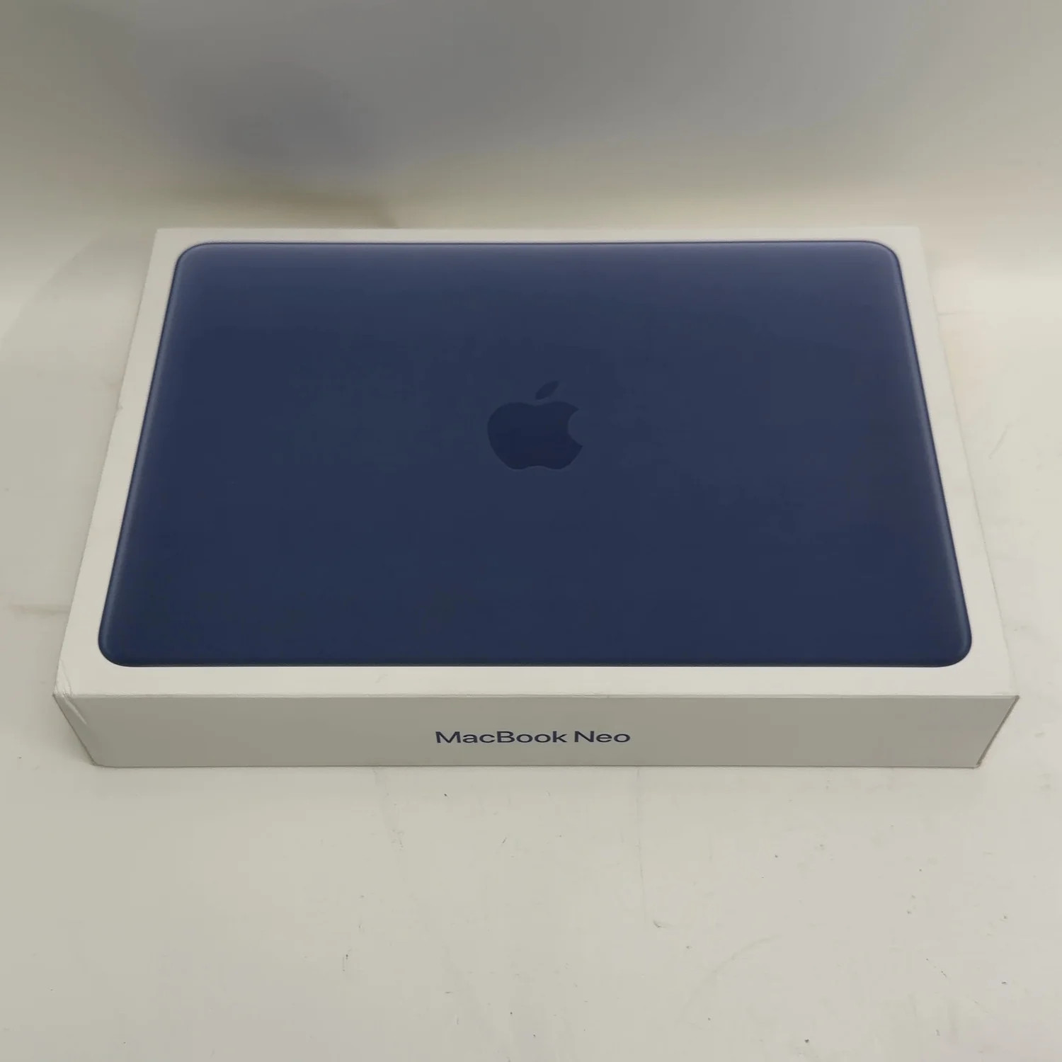 New 2026 Apple MacBook Neo 13" A18 Pro 5C GPU 4.0GHz 8GB RAM 256GB SSD MHFF4LL/A