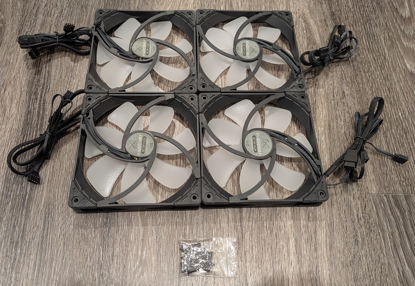 4x SCYTHE Kaze Flex 140mm Square RGB LED PC Case Radiator Fan PWM 300-1800 RPM