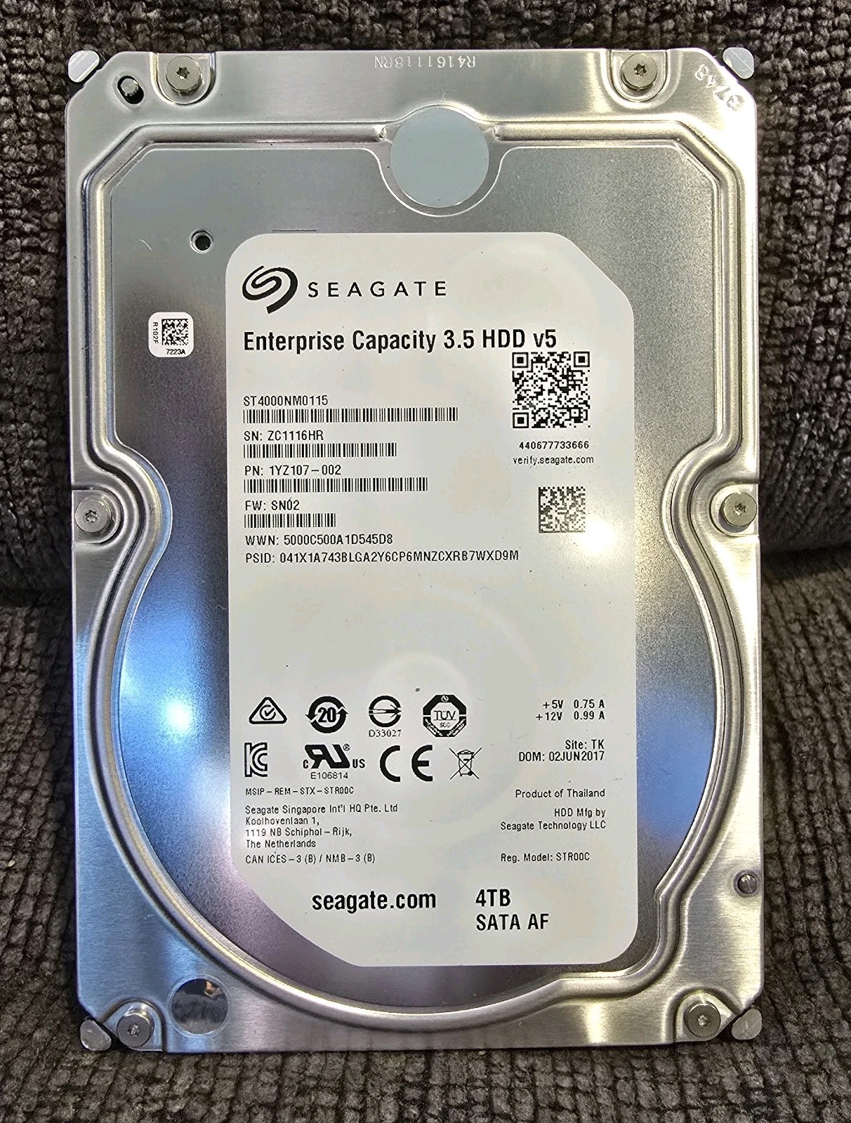 ST4000NM0115 Seagate Exos 7E8 4TB SATA Enterprise Hard Drive