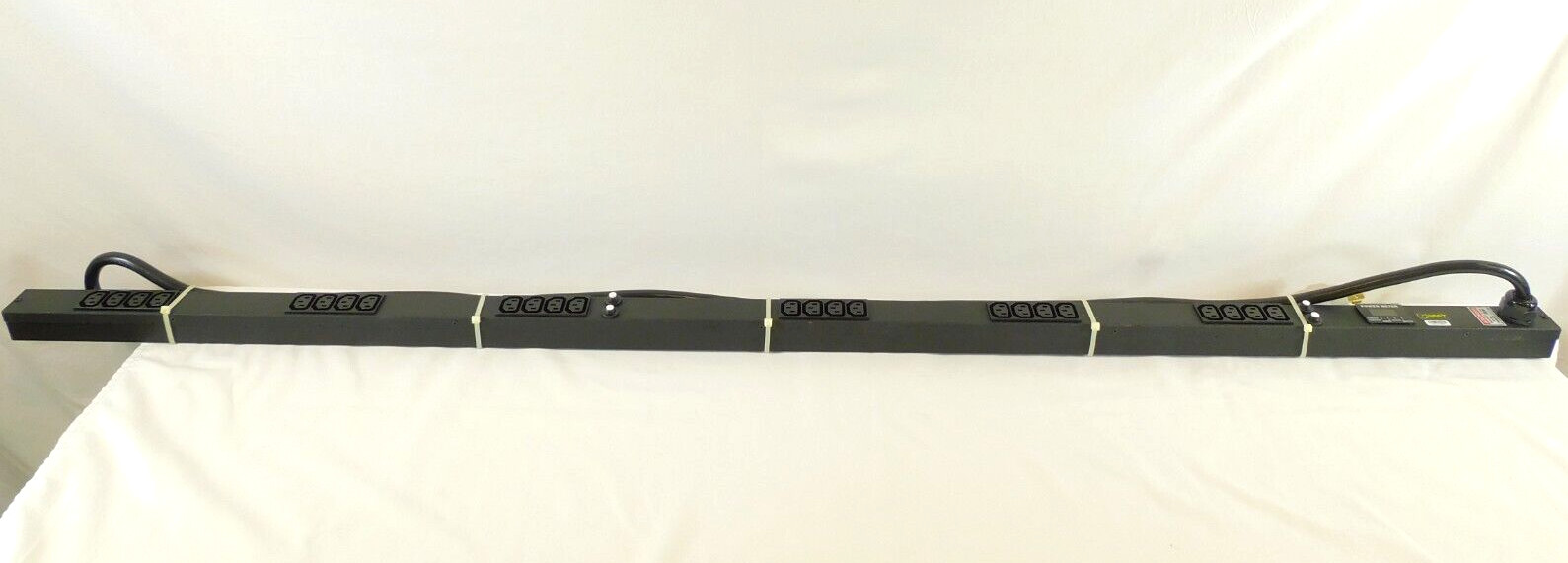 Vertiv 27980 Geist VREBCN240-103C13TL6 Metered PDU 66" 30A 208V (24)-C13 Outlets