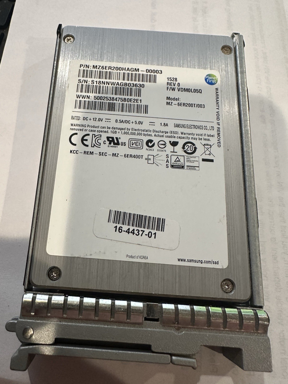 UCS-SD200G0KS2-EP MZ-6ER200T/003 CISCO 200GB 6Gb/s SFF 2.5" SAS SSD