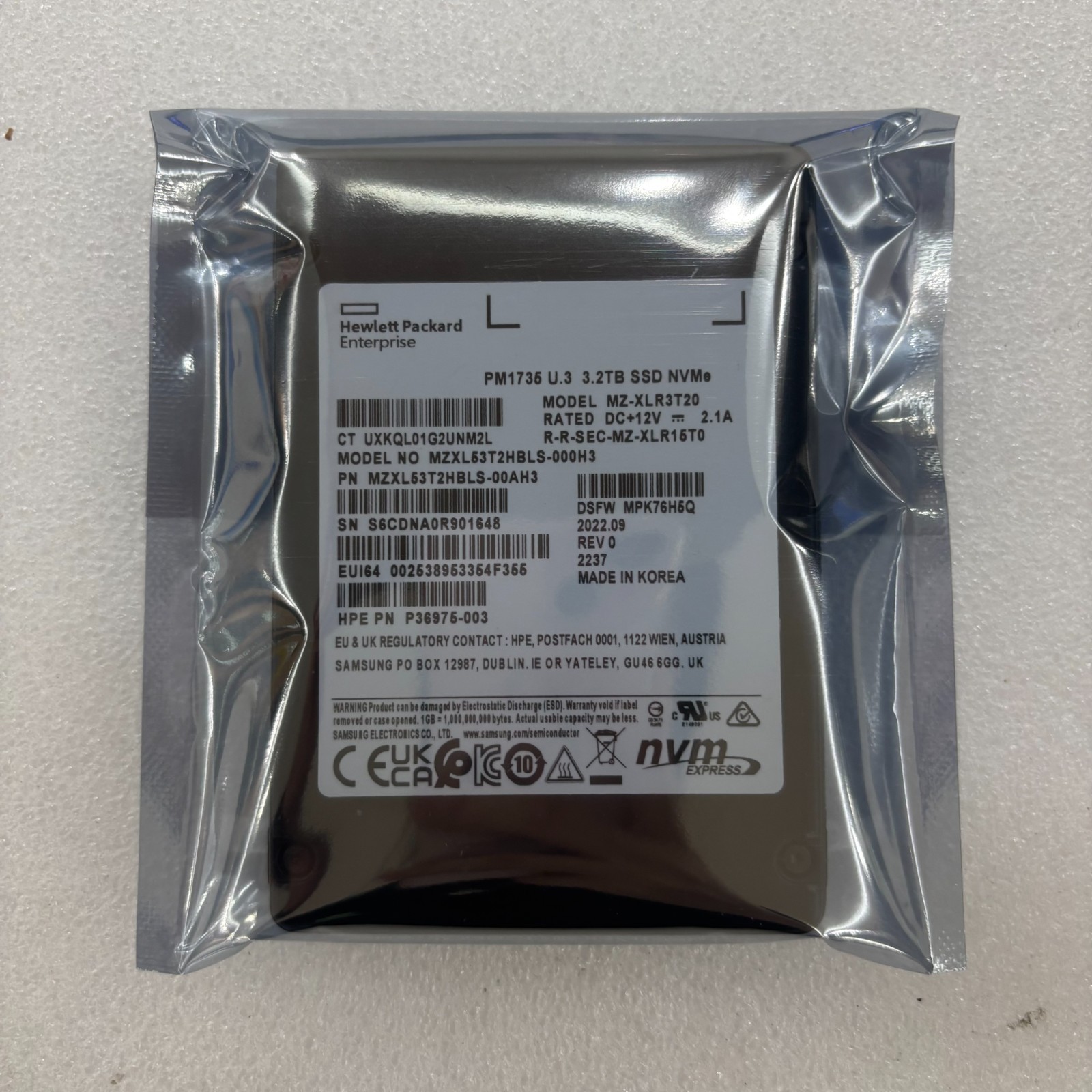HPE P36975-003 MZXL53T2HBLS-000H3 MZ-XLR3T20 PM1735 3.2TB NVMe U.3 2.5" SSD