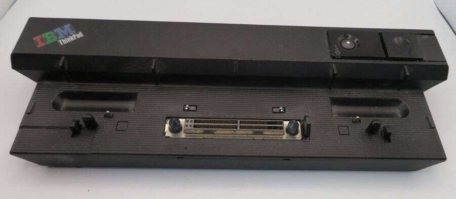 Vintage IBM Think Pad DOCKING Station 02K8668 *Untested* *As Is* Parts?