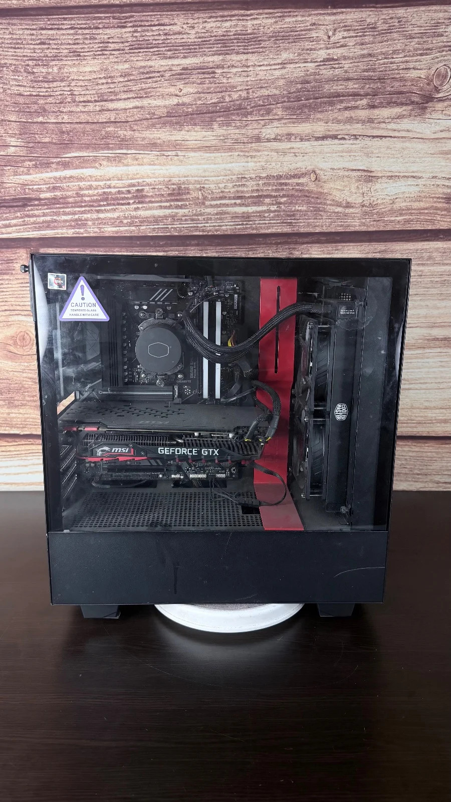 GAMING PC ,NZXT GIGABYTE B650, RYZEN 5 7600X, 32GB DDR5, GTX 1080 TI, 512GB SSD