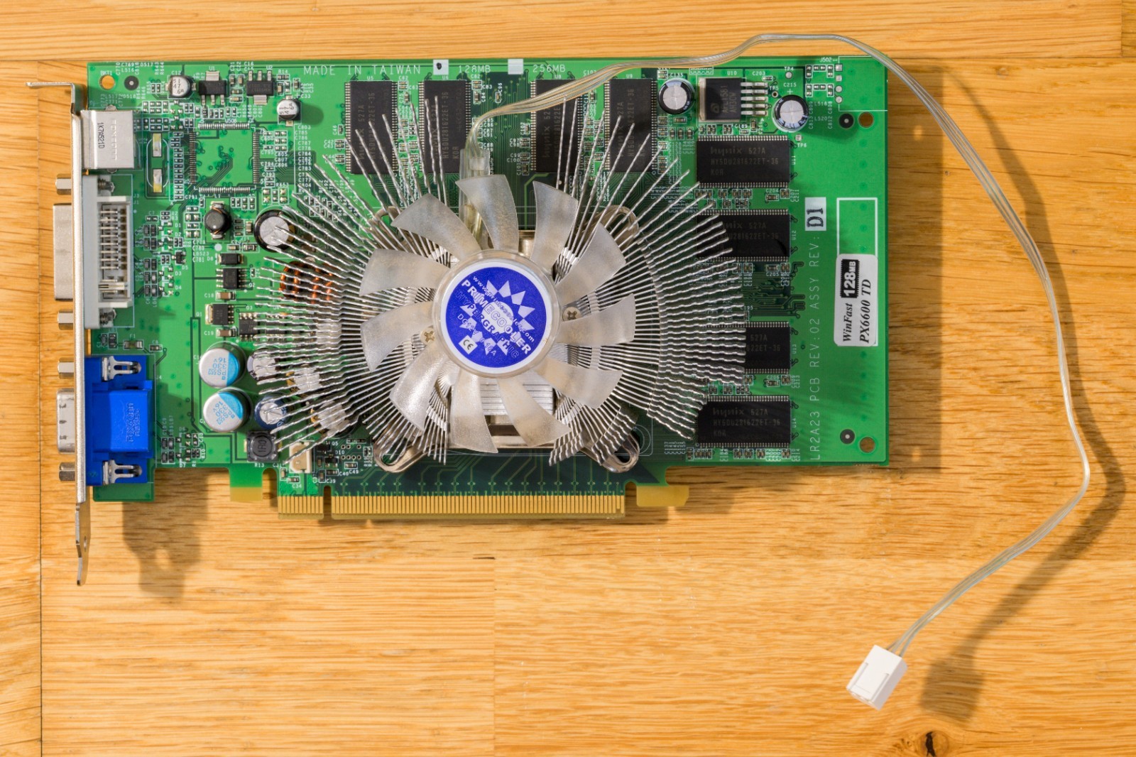 Leadtek WinFast PX6600 TD Nvidia GeForce 6600 PCIe VGA Card | 128MB RAM - Works
