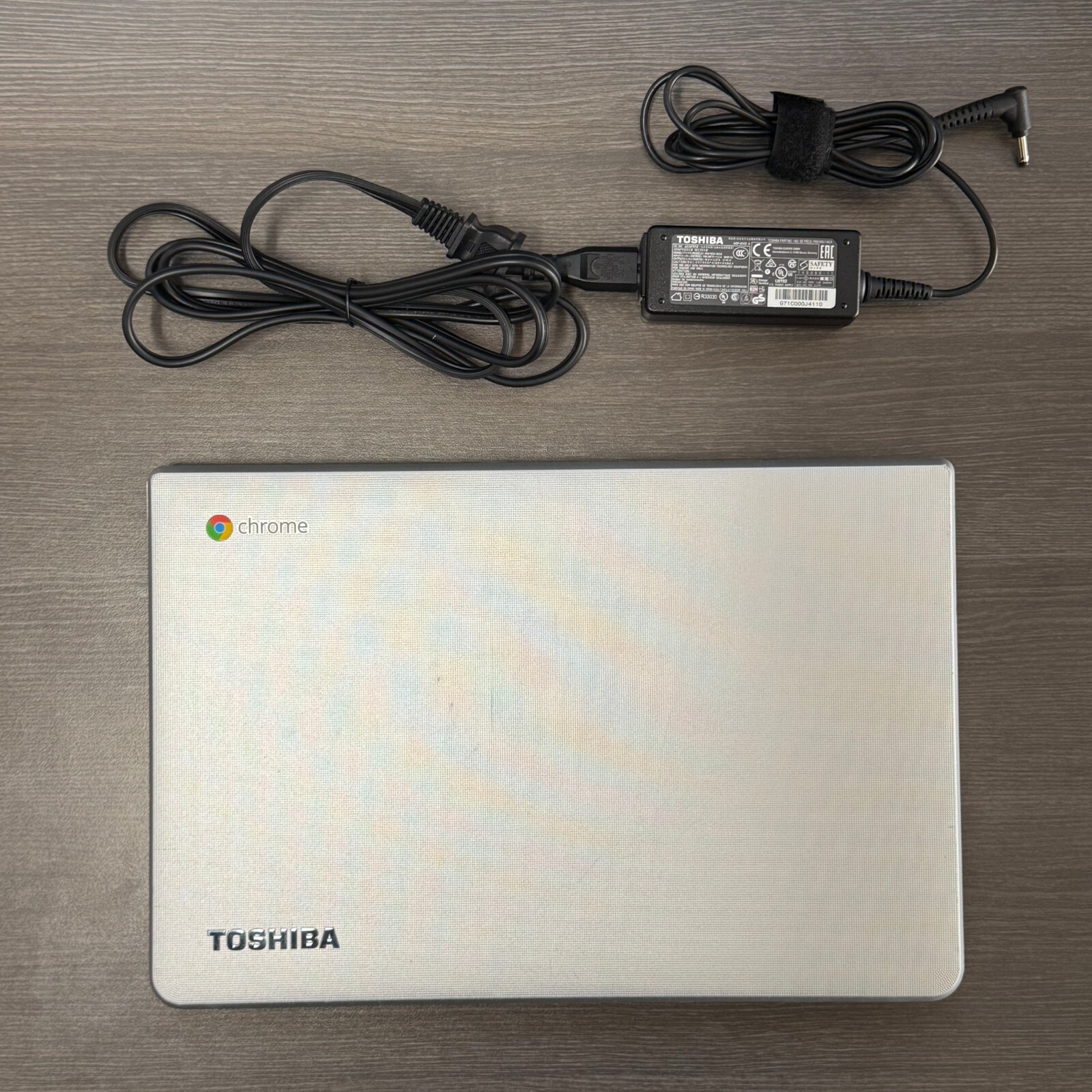 Toshiba Chromebook 2 CB35-B3340 13.3in. (Intel Celeron, 1.6GHz, 4GB RAM, 16GB)