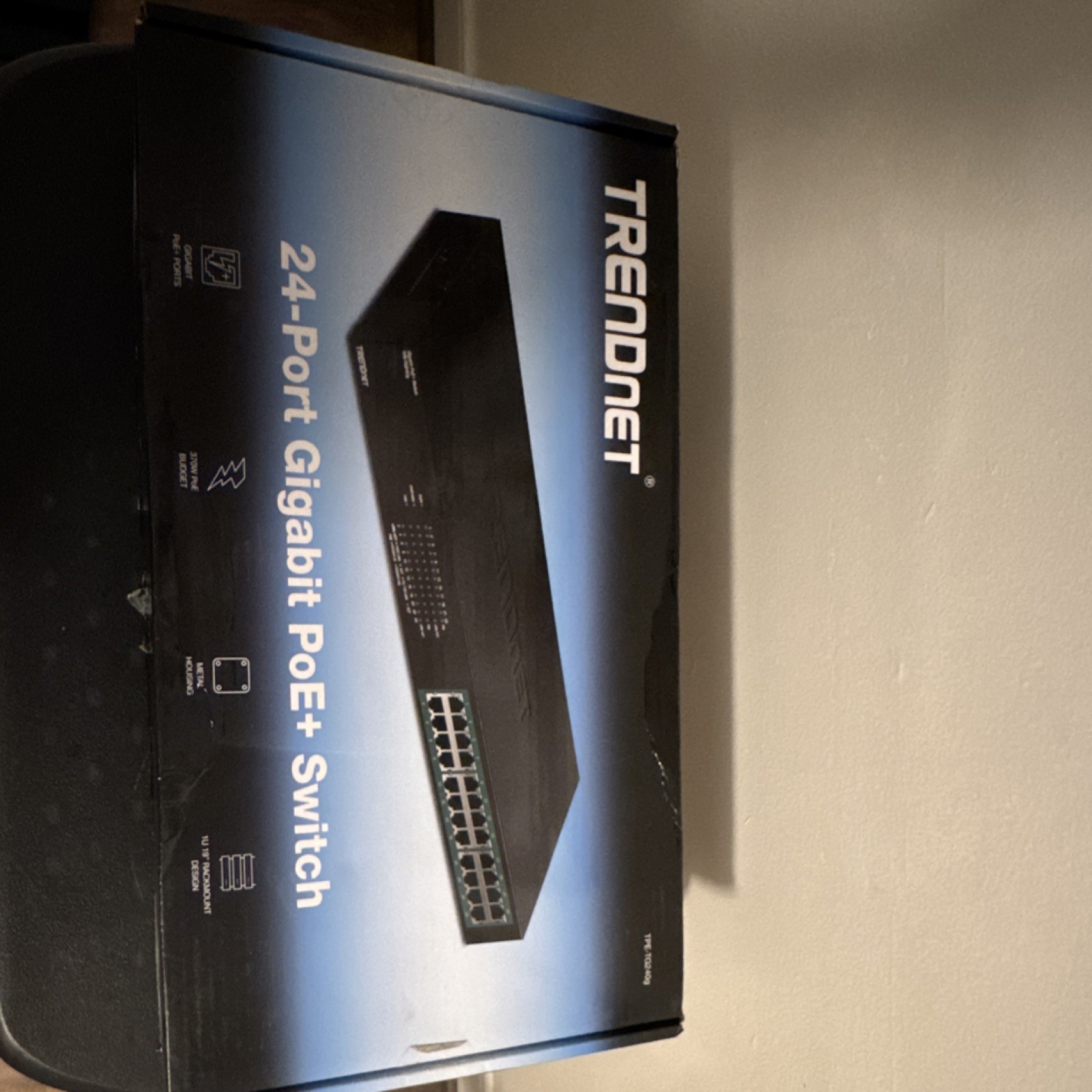 NEW OPEN BOX – TRENDnet TPE-TG240g 24-Port Gigabit PoE+ Switch 370W – Unused