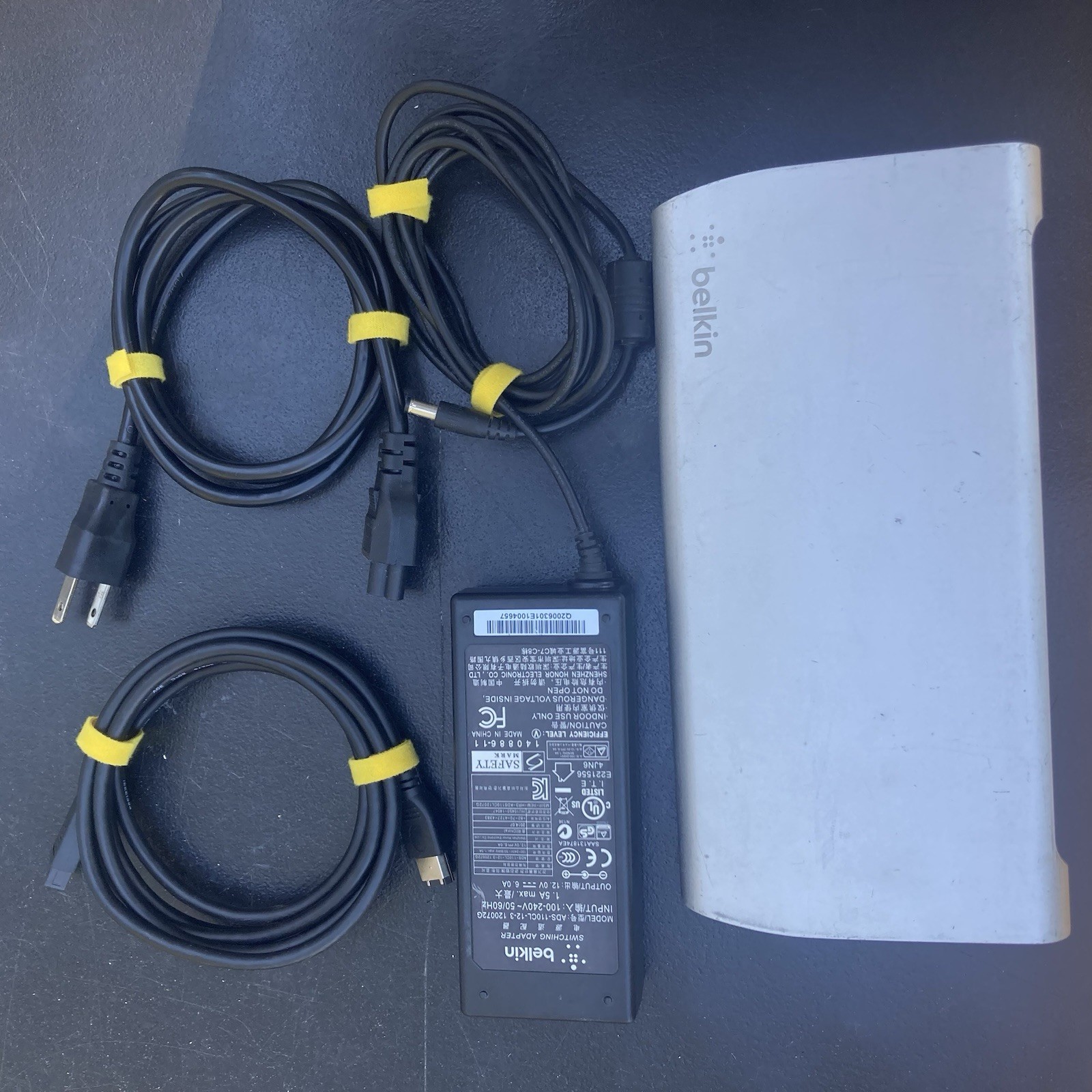 Belkin Thunderbolt Express Dock F4U055 FireWire 800 Dock A1463 Style USB3