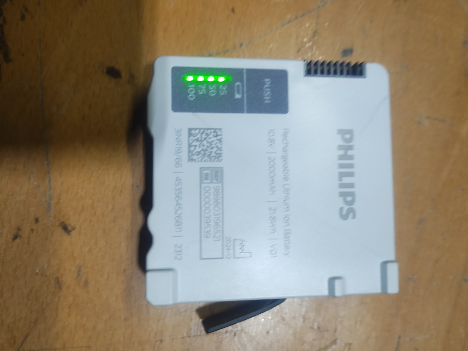 Philips X3 & MX100 OEM Batteries  989803196521. LOT OF 5