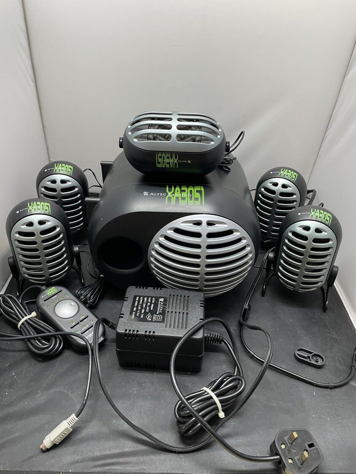 Altec Lansing XA3051 Gaming Surround Sound Speaker System 220VAC