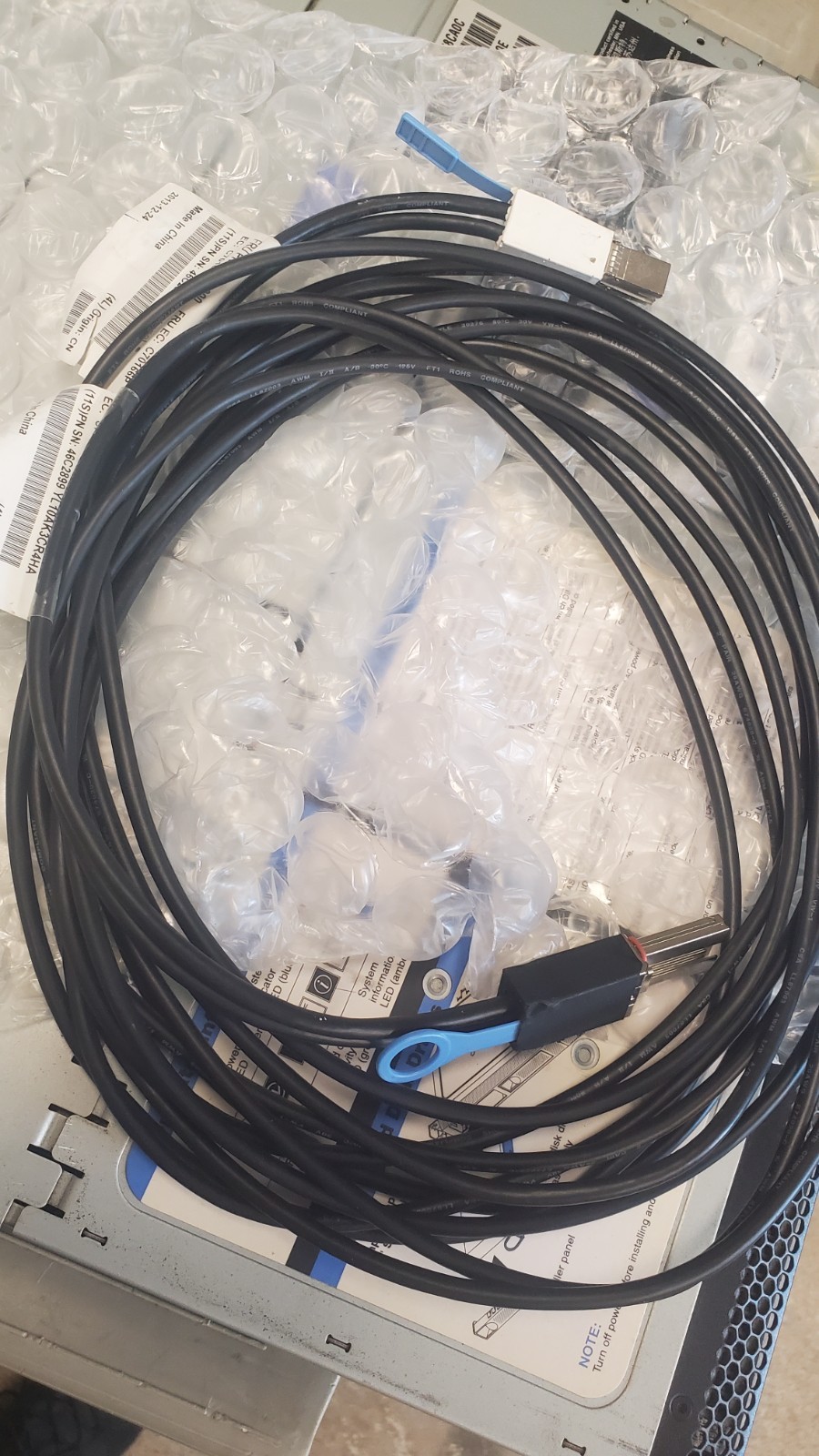 IBM 46C2900 4M MINI-SAS HD/MINI-SAS 1X CABLE 46C2899