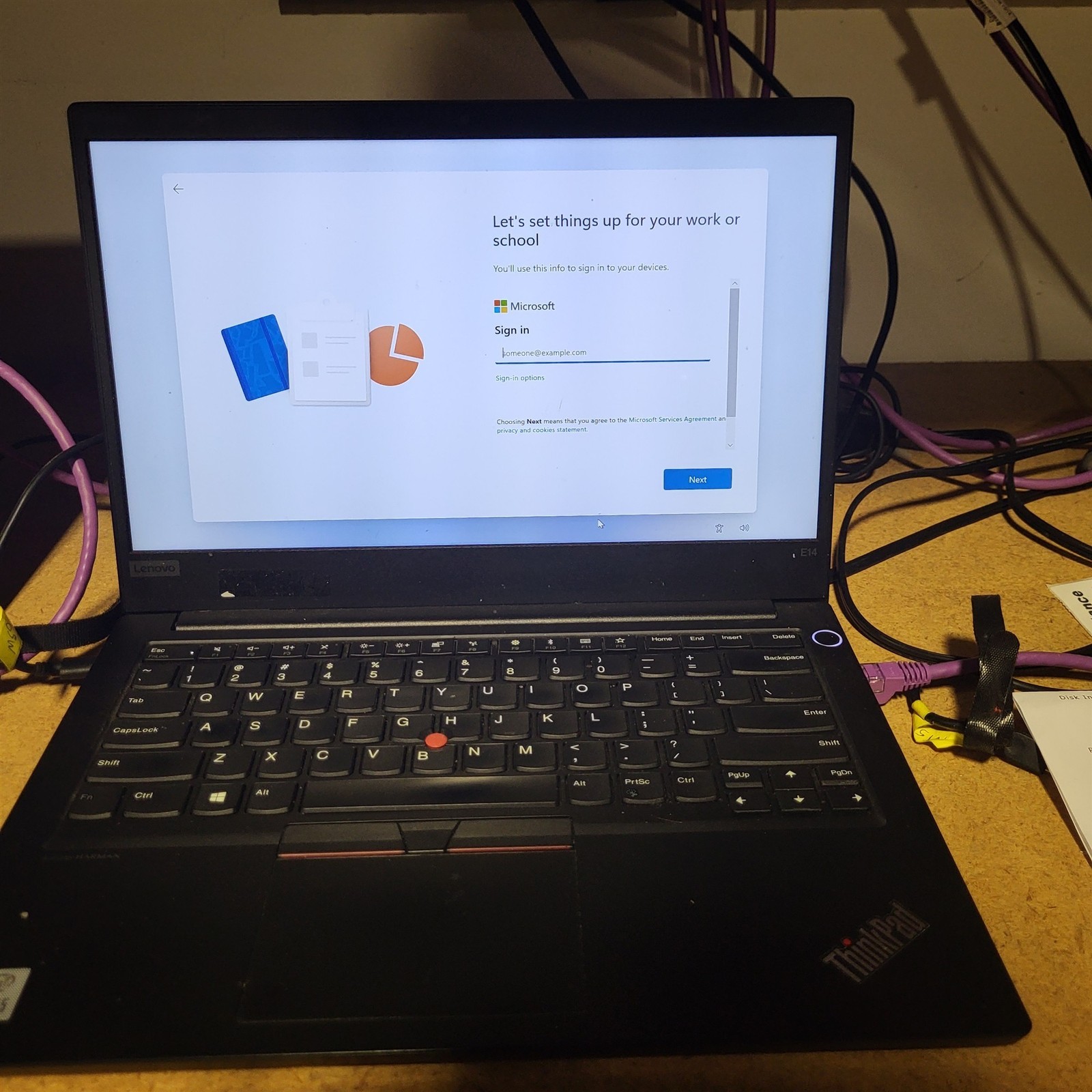 Light Spots Lenovo ThinkPad E14 Laptop Intel i5-10210U 1.6GHz 8GB 256GB SSD w/OS
