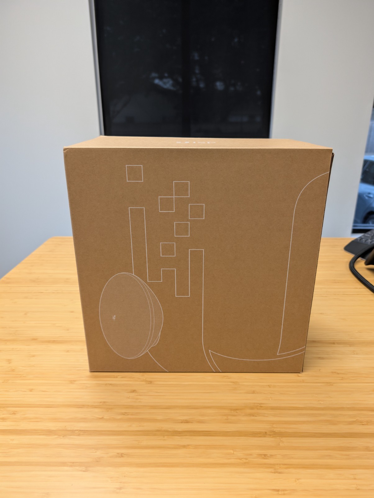 Ubiquiti LTU-Pro-US UISP 5GHz PtMP Client Radio w/ Integrated Antenna (NIB)