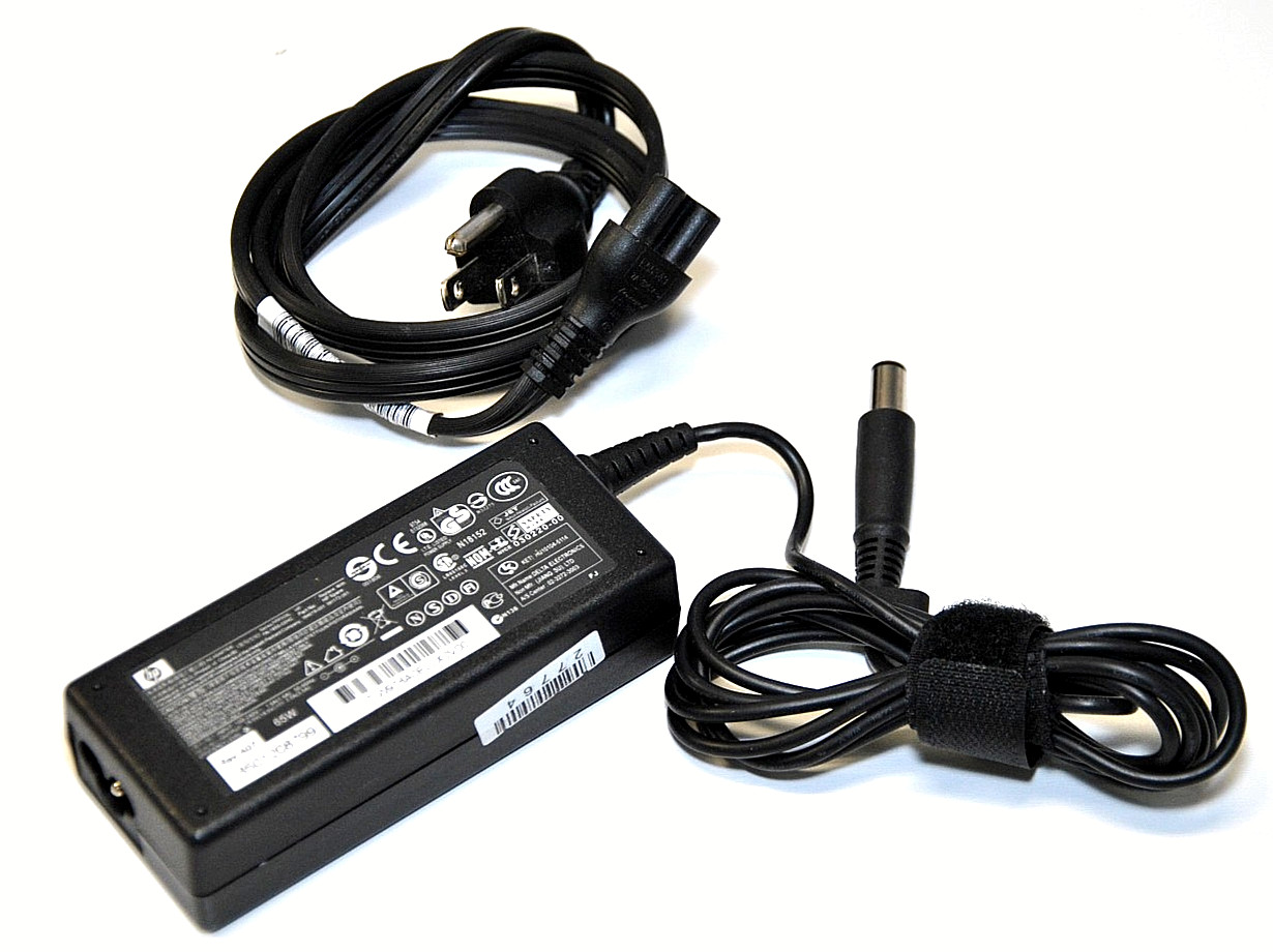 391172-001 , 65W AC ADAPTER 18.5V , 3.5A, nPFC SMART 3P W/ CORD (27764)