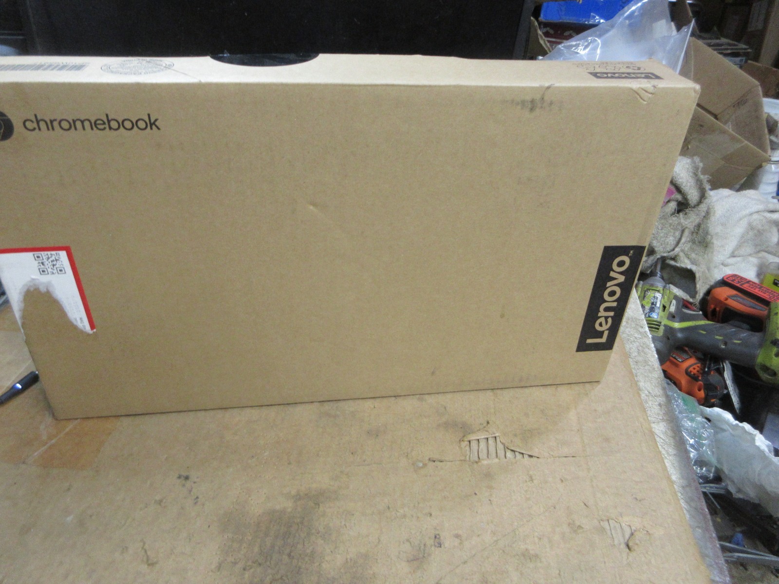 Lenovo 81QB0000US 100E Chromebook  11.6in. MTK8173C 2.1GHZ 4G 32GB SSD BRAND NEW