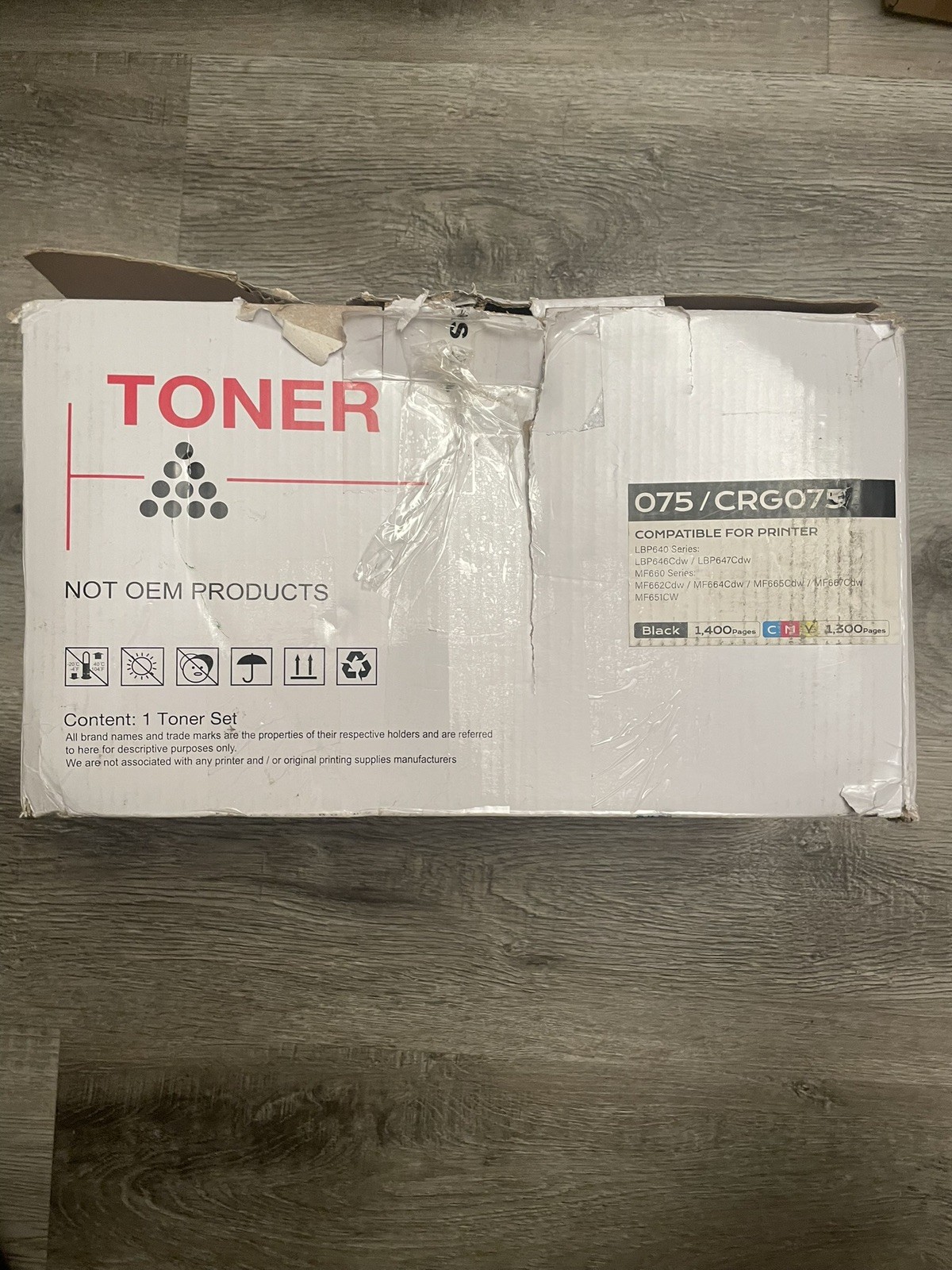 075 Toner Cartridge 4 Pack CRG-075 damaged box 