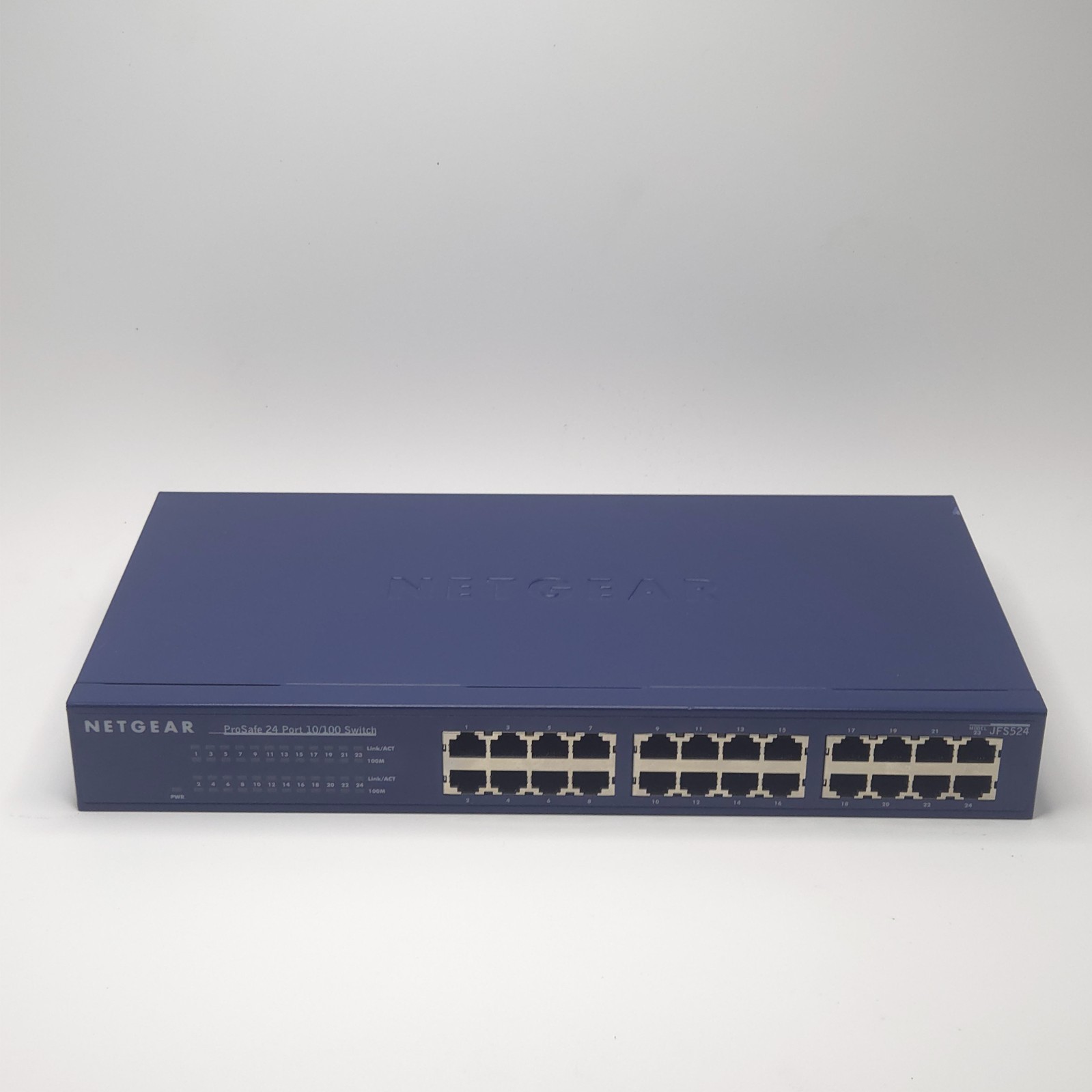 NETGEAR ProSafe JFS524 24-Port Ethernet Network Switch 10/100 Rackmount