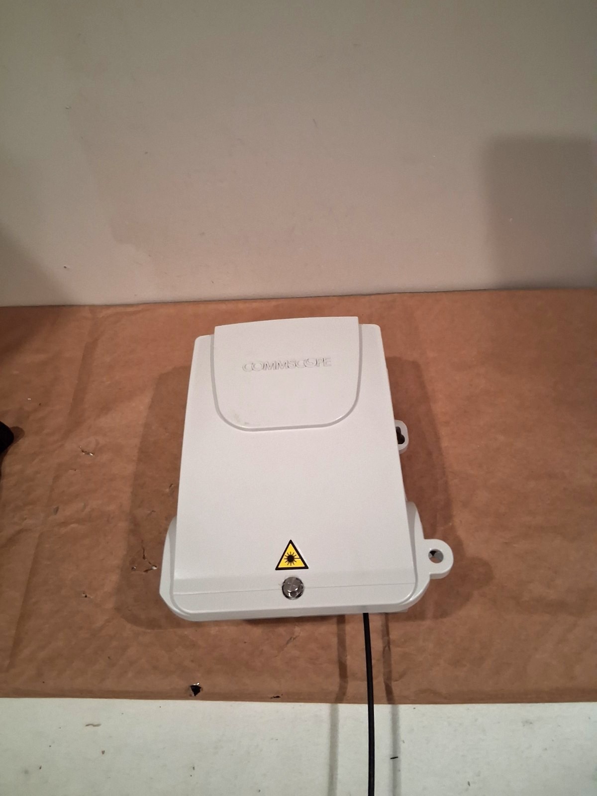Commscope Fiber Optic Wall Mount Fiber 24 Port Box BUDI-R24JD1529D
