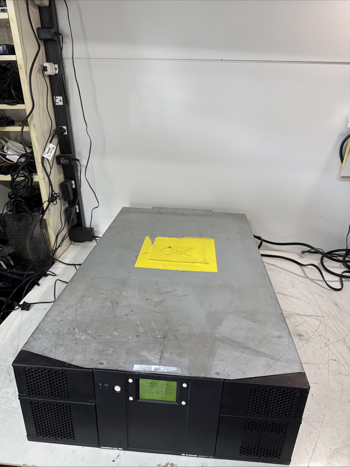 Tandberg Data Storage Library T40 