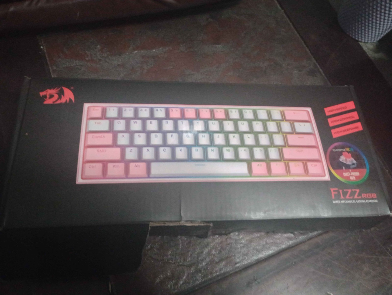 Red Dragon FIZZ K617 60 White & Pink Mechanical keyboard