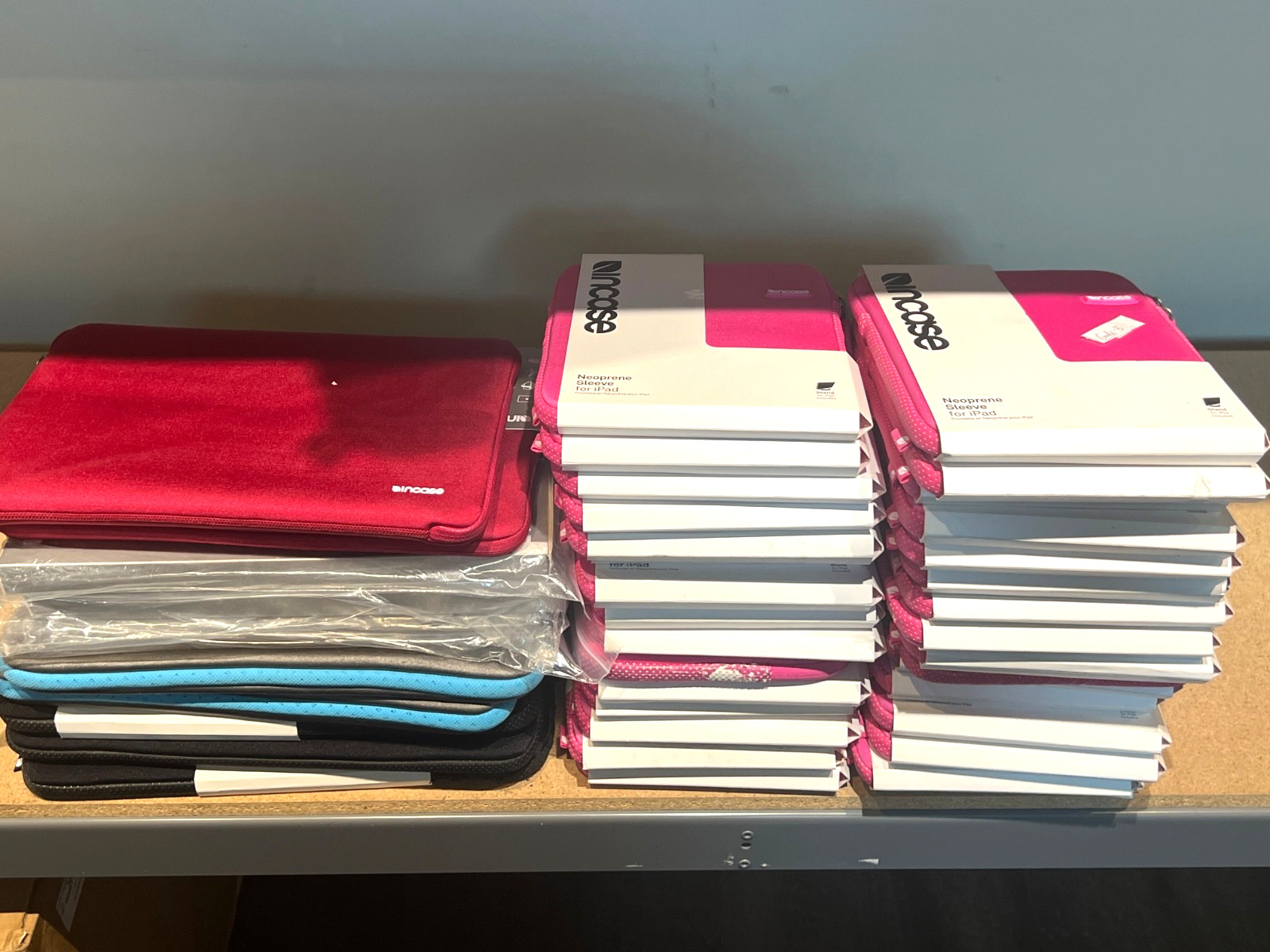Lot of 40 Incase Neoprene Sleeves for iPad & Laptops