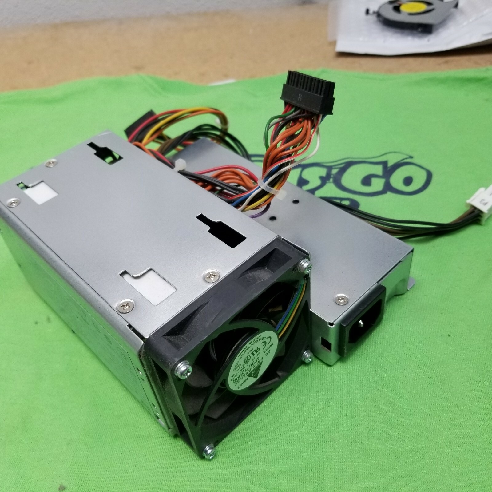 HP  DPS-200PB-163 A 200W Power Supply - 403984-001 403777-001