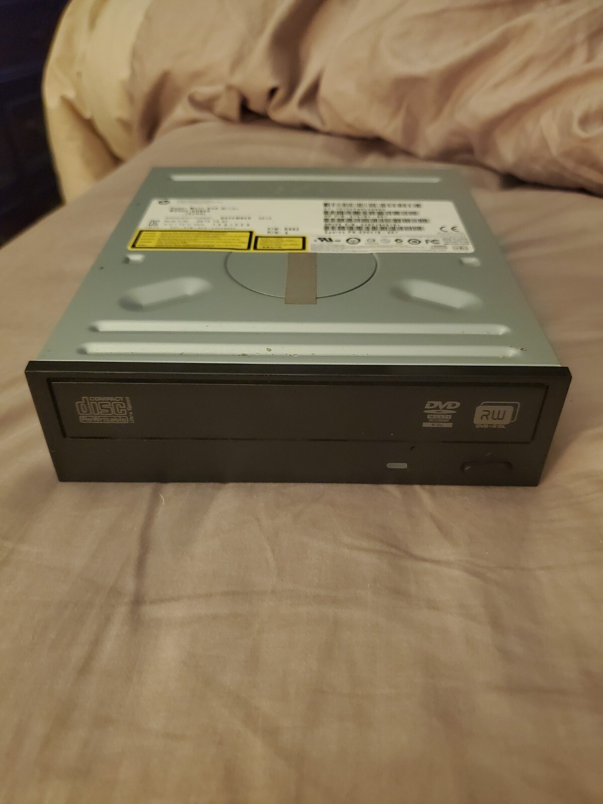 HP DVD 16X RW REWRITABLE OPTICAL DVD CD DRIVE 575781-801, GHB0N (A2HH) 12/13
