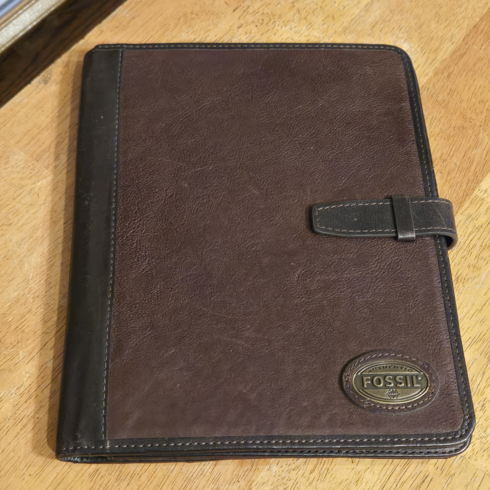 Fossil brown leather tablet ipad case strap Travel EUC